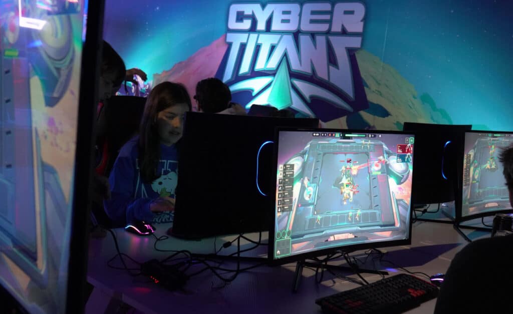 M S De Personas Siguieron Las Competiciones Del Esports City Fest