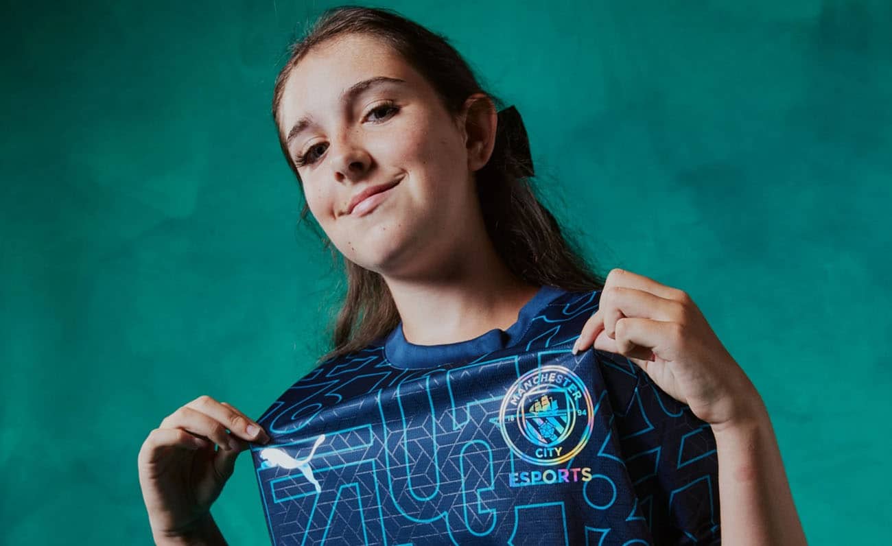 Manchester-City-y-PUMA-lanzan-nueva-equipación-esports-temporada-2024-2025